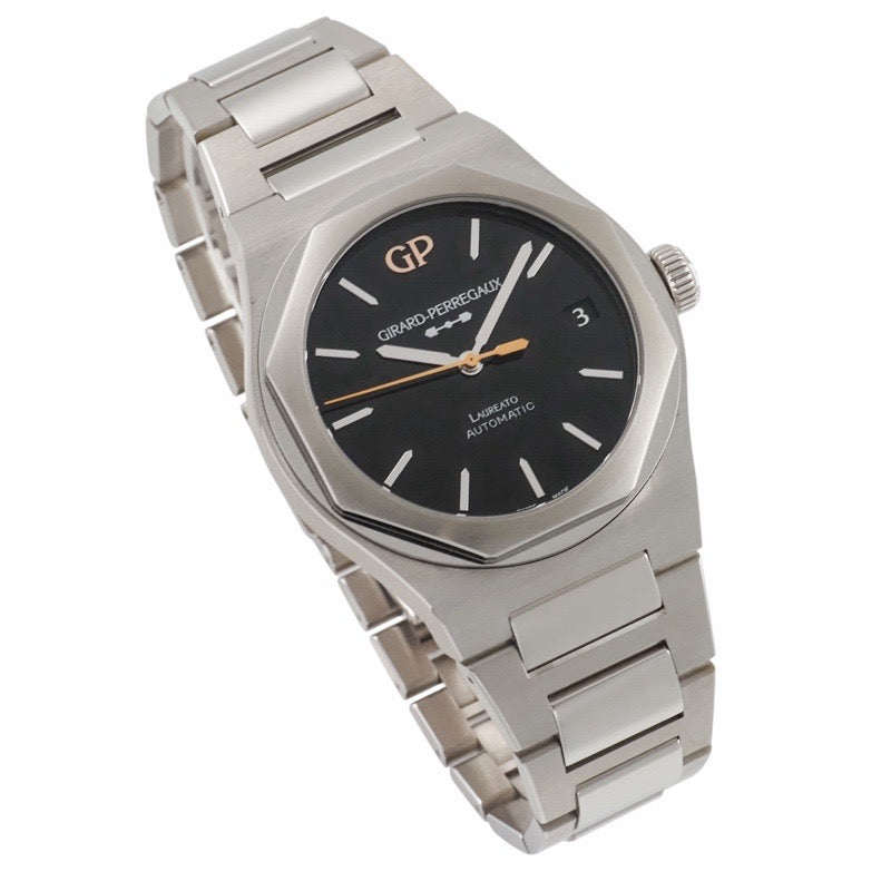 芝柏 (Girard-Perregaux) 81010-11-636-11A Laureato 42毫米无限版腕表,全球限量188枚,缟玛瑙和不锈钢材质