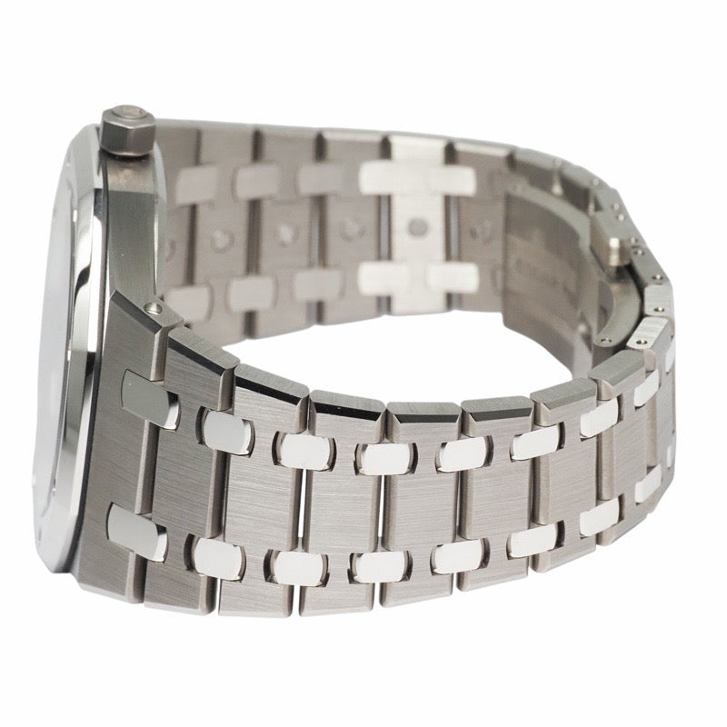 オーデマ・ピゲ 15202IP.OO.1240IP.01 ロイヤルオーク ジャンボ エクストラシン 250本限定 ブルー チタン