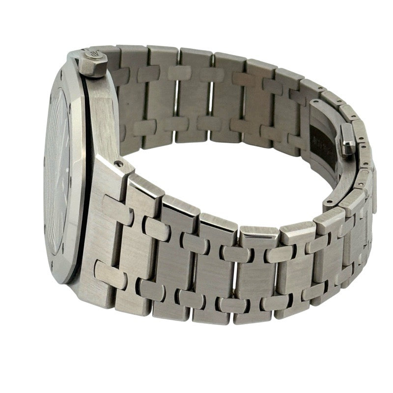 Audemars Piguet 15202ST.OO.1240ST.01 Royal Oak Extra-Thin with Warranty 2015 Blue Stainless Steel