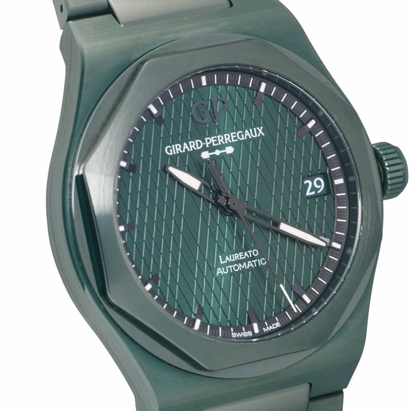 芝柏 (Girard-Perregaux) 81010-32-3081-1CX Laureato 阿斯顿·马丁限量版腕表,全球限量 388 枚,绿色陶瓷材质