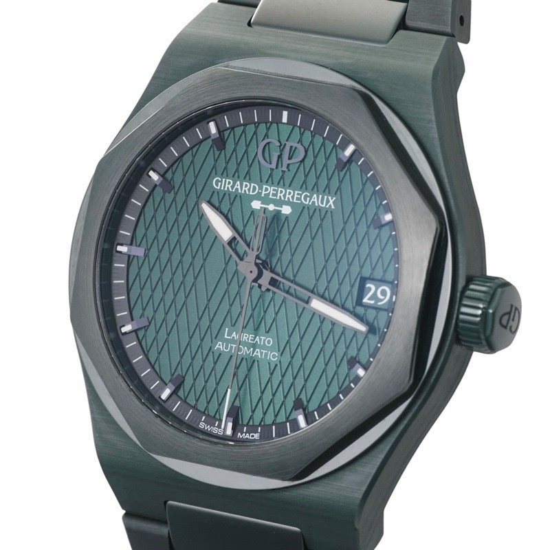 芝柏 (Girard-Perregaux) 81010-32-3081-1CX Laureato 阿斯顿·马丁限量版腕表,全球限量 388 枚,绿色陶瓷材质