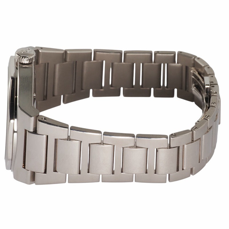 芝柏 (Girard-Perregaux) 81015-53-3240-1GM Laureato Skeleton 腕表,限量版 100 枚,吉田 (Yoshida) 款,镂空设计,白金