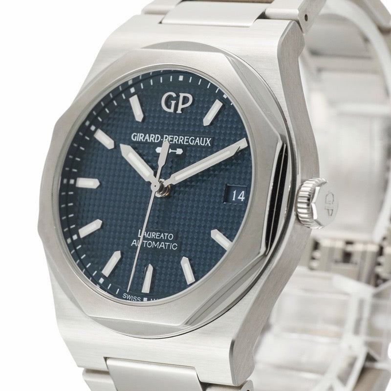 Girard-Perregaux 81005-11-3460-1CM Laureato Midnight Blue Stainless