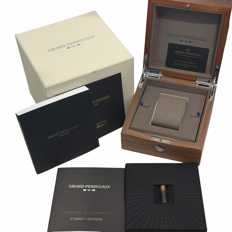 Girard-Perregaux 81010-11-433-11A Laureato Eternity Edition, Limited Edition of 188 Pieces Worldwide, Green Stainless Steel