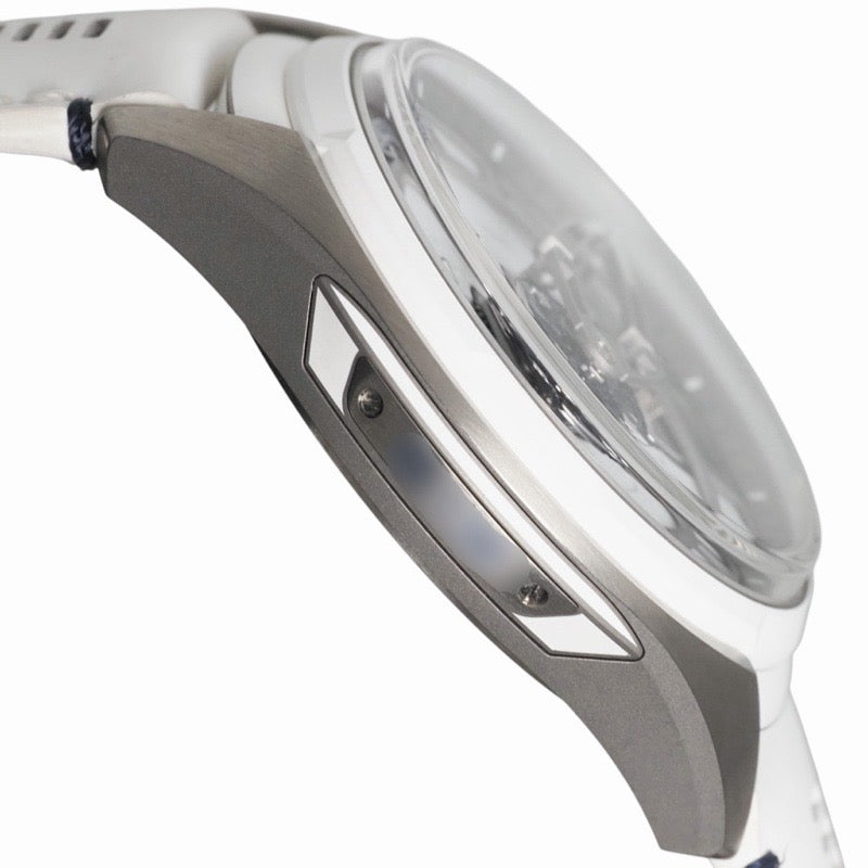 Ulysse Nardin 2303-270/00 Freak X Ice 全球限量版 100 枚，白色钛金属