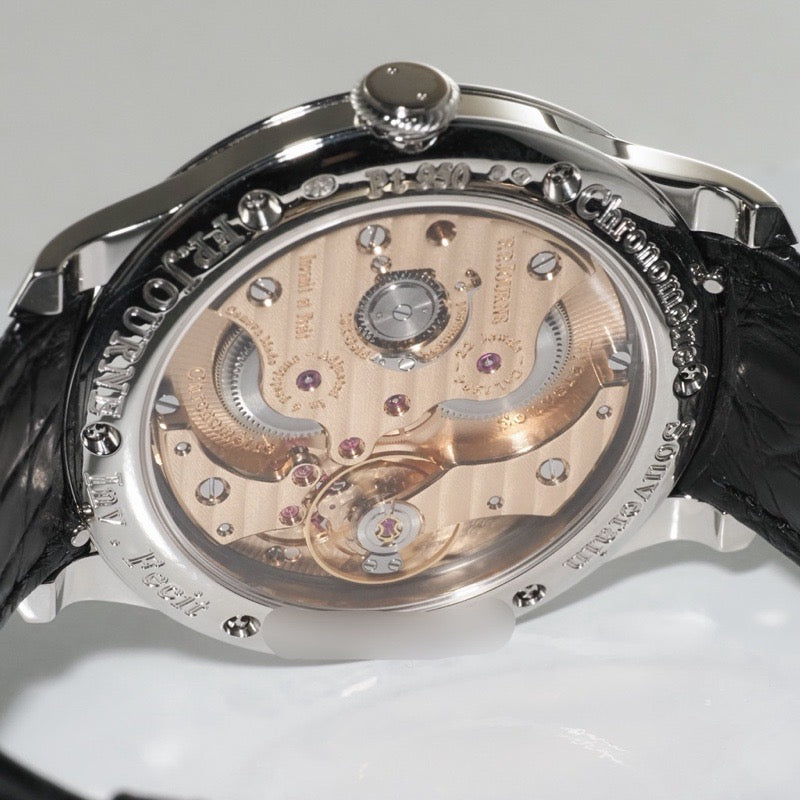 FPJOURNE François Paul Journe Souverain 40 毫米，带保修，2022 年，银质和铂金。