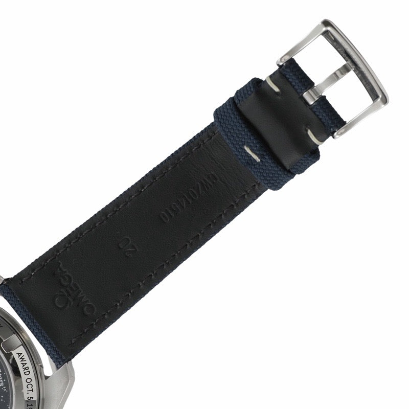 [Unused] Omega 310.32.42.50.02.001 Warranty 2026 Speedmaster 50th Anniversary Model Snoopy Award Silver Stainless Steel