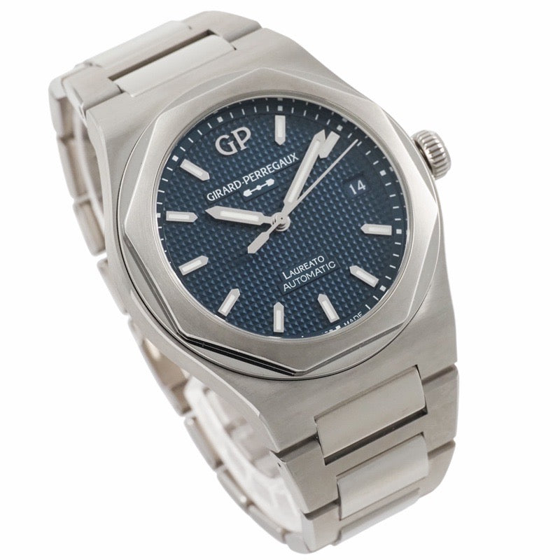 Girard-Perregaux 81005-11-3460-1CM Laureato Midnight Blue Stainless