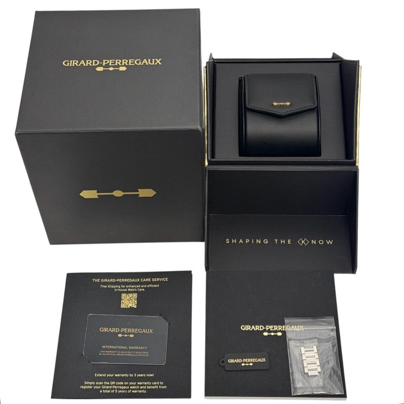 Girard-Perregaux 81005-11-3460-1CM Laureato Midnight Blue Stainless