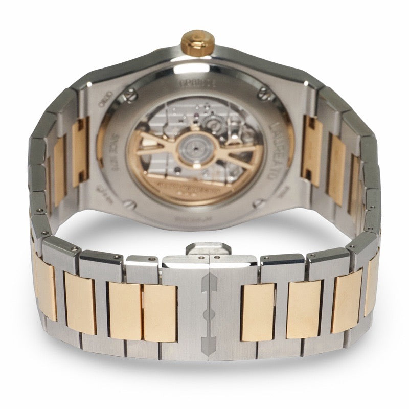 芝柏 (Girard-Perregaux) 81008-63-3412-1CM Laureato Fifty 限量版腕表，共 200 枚，灰色不锈钢材质