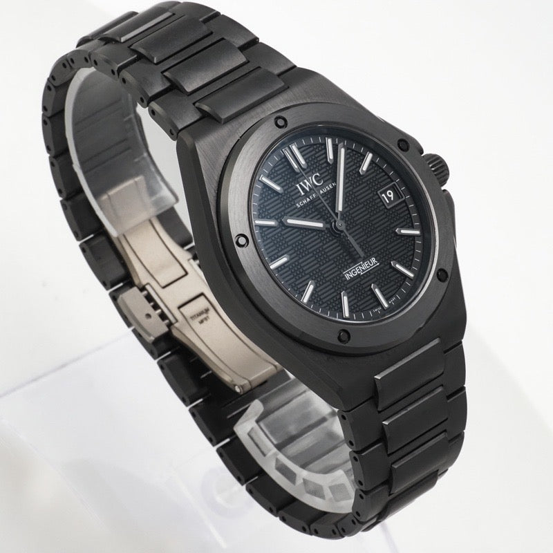 万国表 IWC IW338903 工程师系列自动腕表 42 毫米 黑色陶瓷