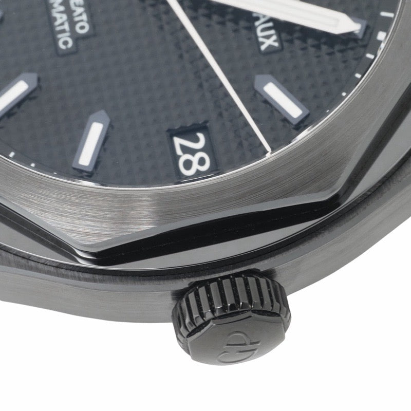 芝柏 (Girard-Perregaux) 81010-32-631-32A Laureato 黑色陶瓷